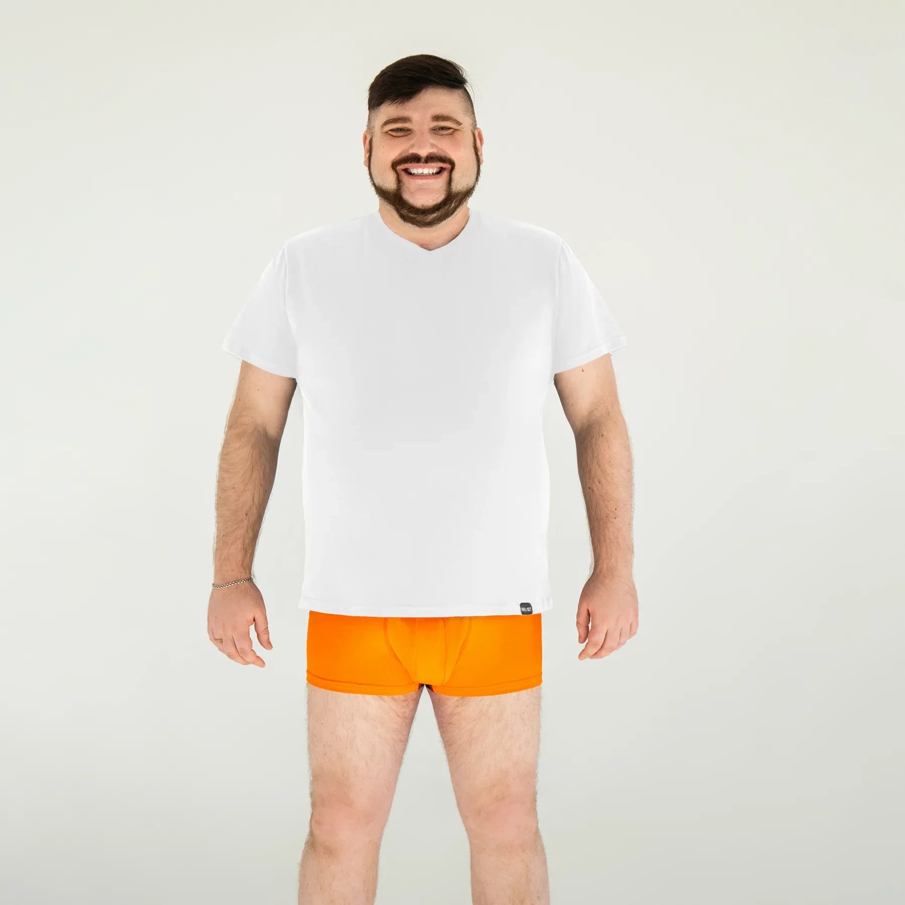 Man’s SET white cotton V-neck Plus-Size T-shirt with orange breathable men’s boxer briefs, front view